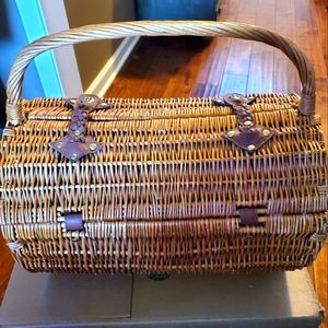 Wicker Woven Barrel Picnic Basket